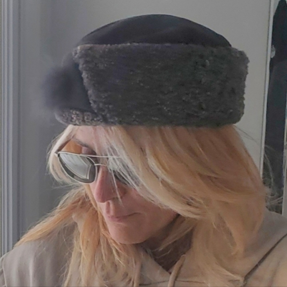 Sheepskin Shearling Ravel Suede Fur Hat